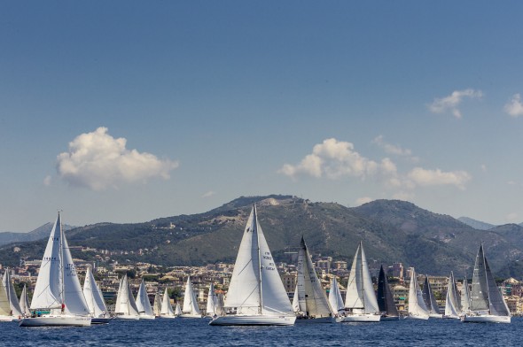 Un'immagine di una passata edizione della Millevele, organizzata dallo Yacht Club Italiano a Genova