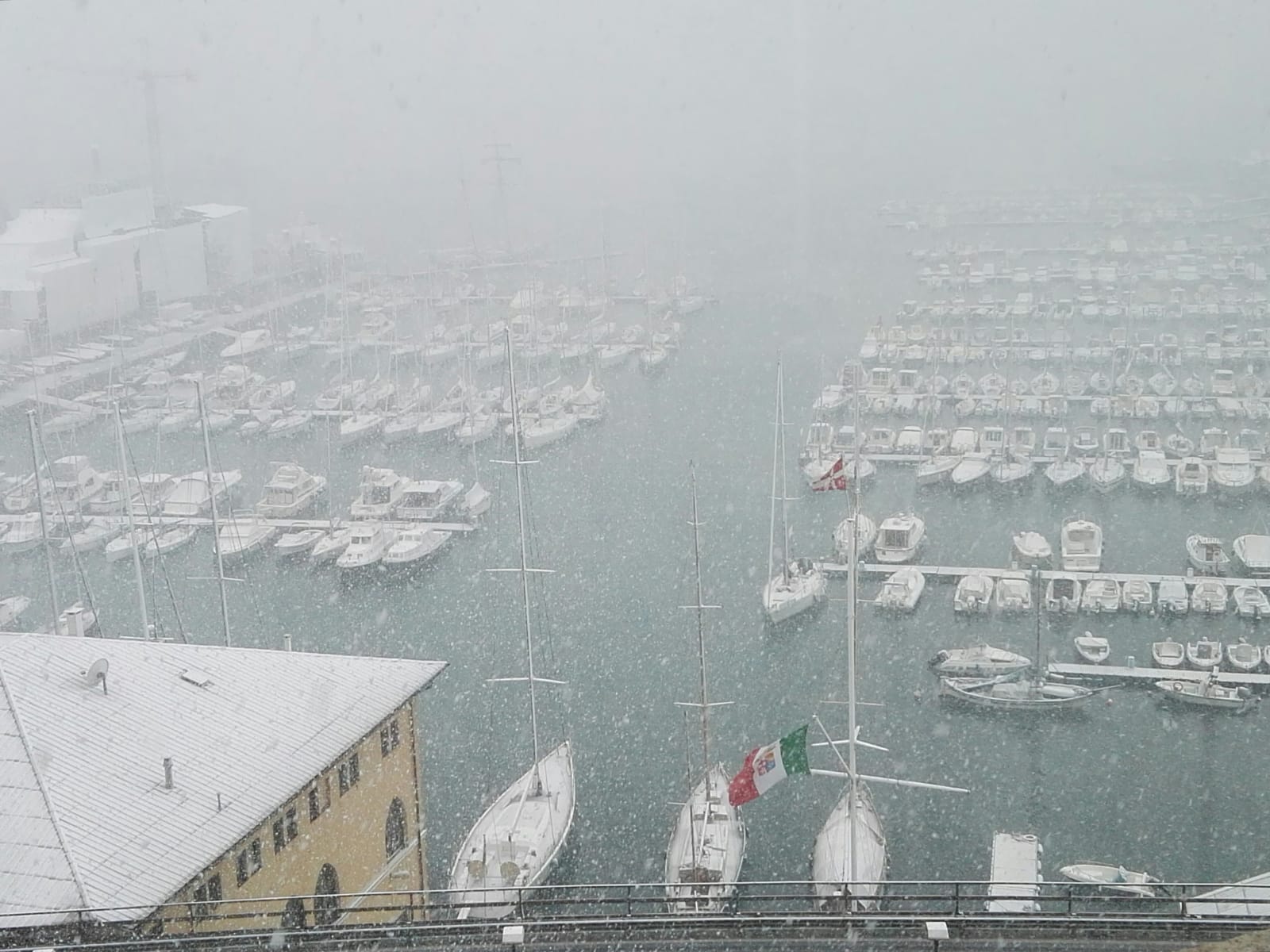 Nevicata a Genova e in Liguria